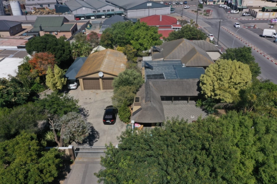 4 Bedroom Property for Sale in Laaiplek Western Cape
